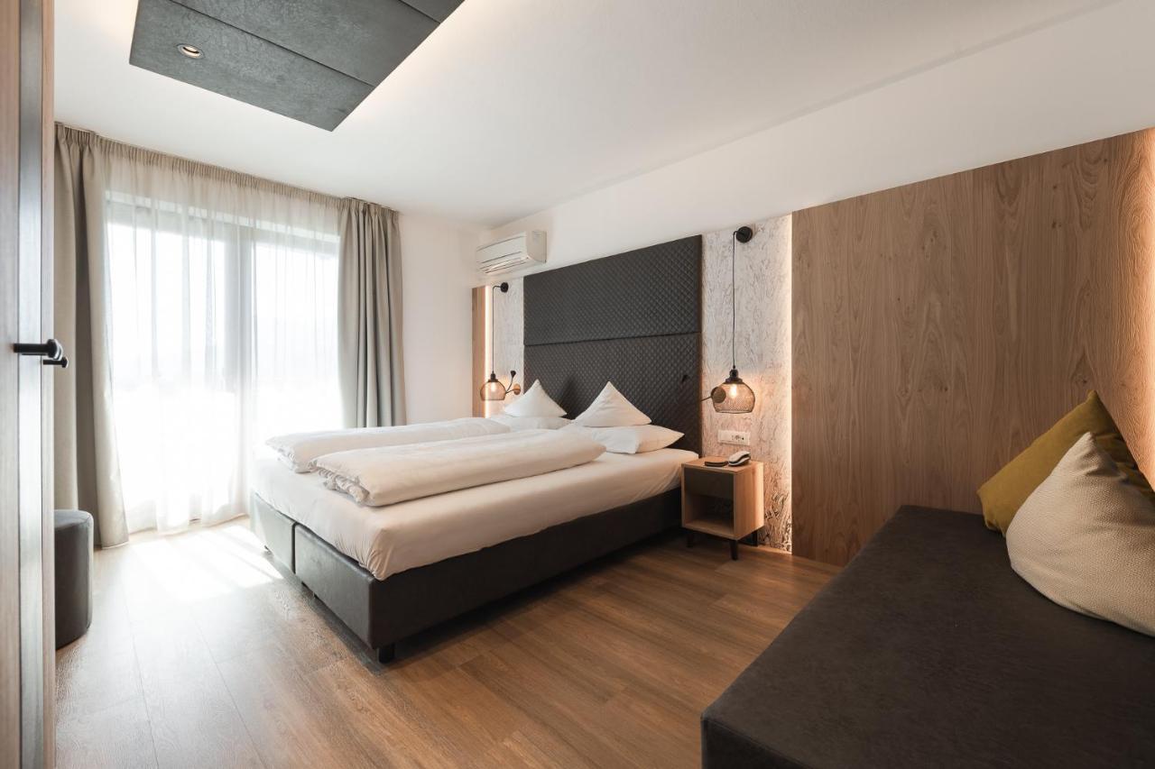 Postal / Burgstall Hotel Foerstlerhof מראה חיצוני תמונה