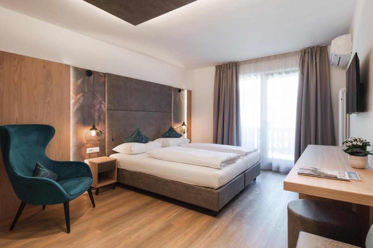 Postal / Burgstall Hotel Foerstlerhof מראה חיצוני תמונה