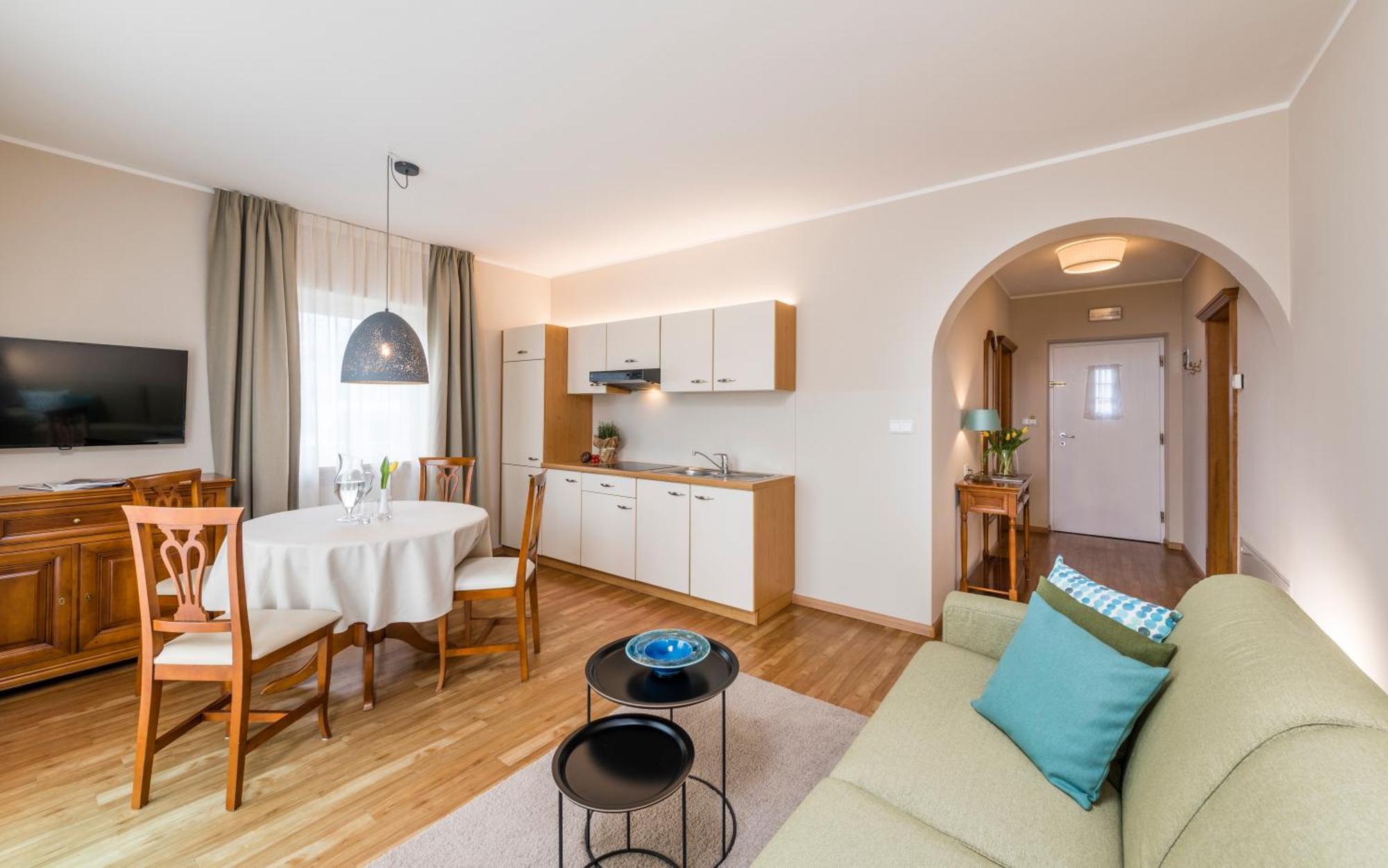 Postal / Burgstall Hotel Foerstlerhof מראה חיצוני תמונה