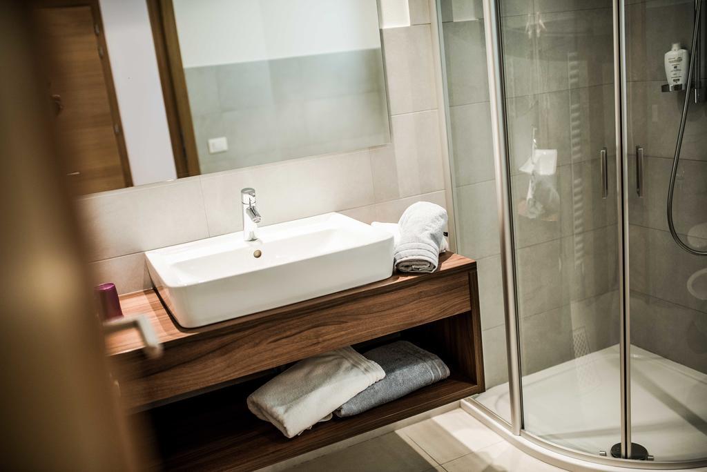 Postal / Burgstall Hotel Foerstlerhof מראה חיצוני תמונה