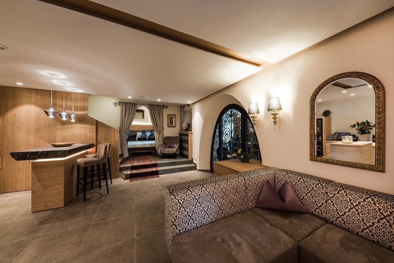 Postal / Burgstall Hotel Foerstlerhof מראה חיצוני תמונה