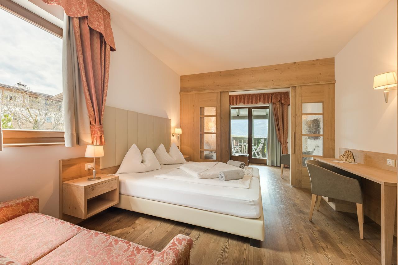 Postal / Burgstall Hotel Foerstlerhof מראה חיצוני תמונה